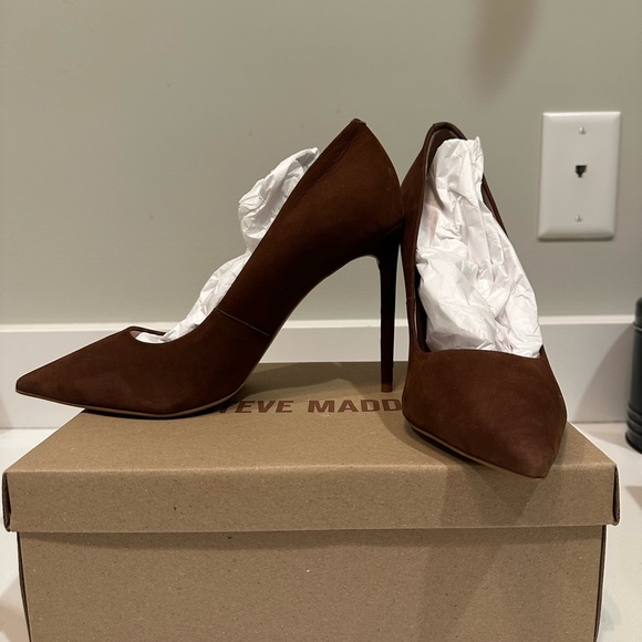 Brown Steve Madden Heels / Size 9 - Picture 3 of 3